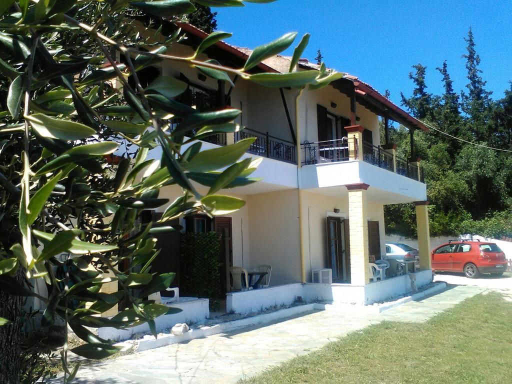 Sol E Mar Sea Side View Guesthouse Perama  Exterior foto