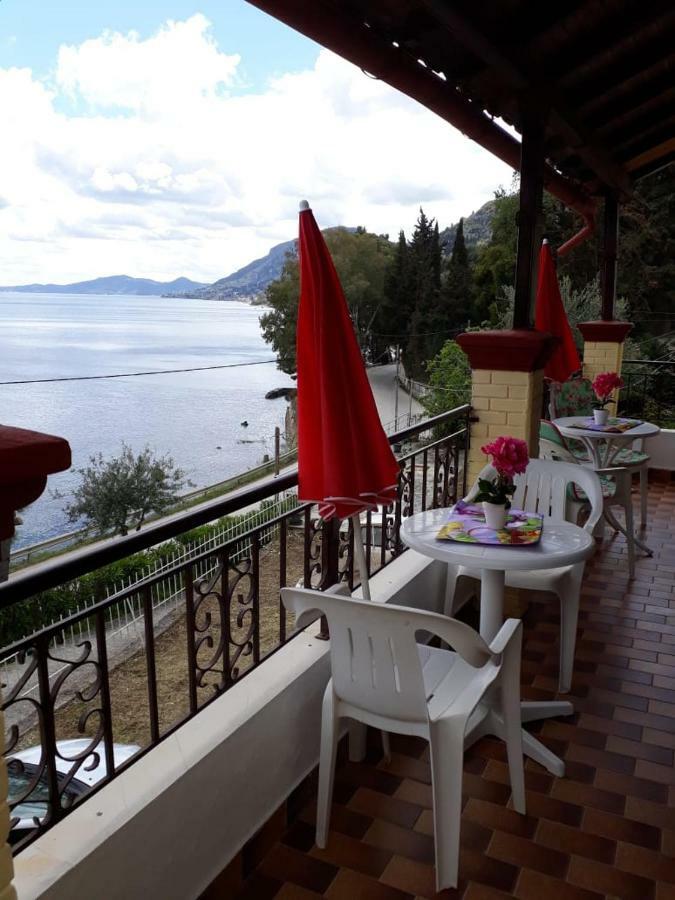 Sol E Mar Sea Side View Guesthouse Perama  Exterior foto